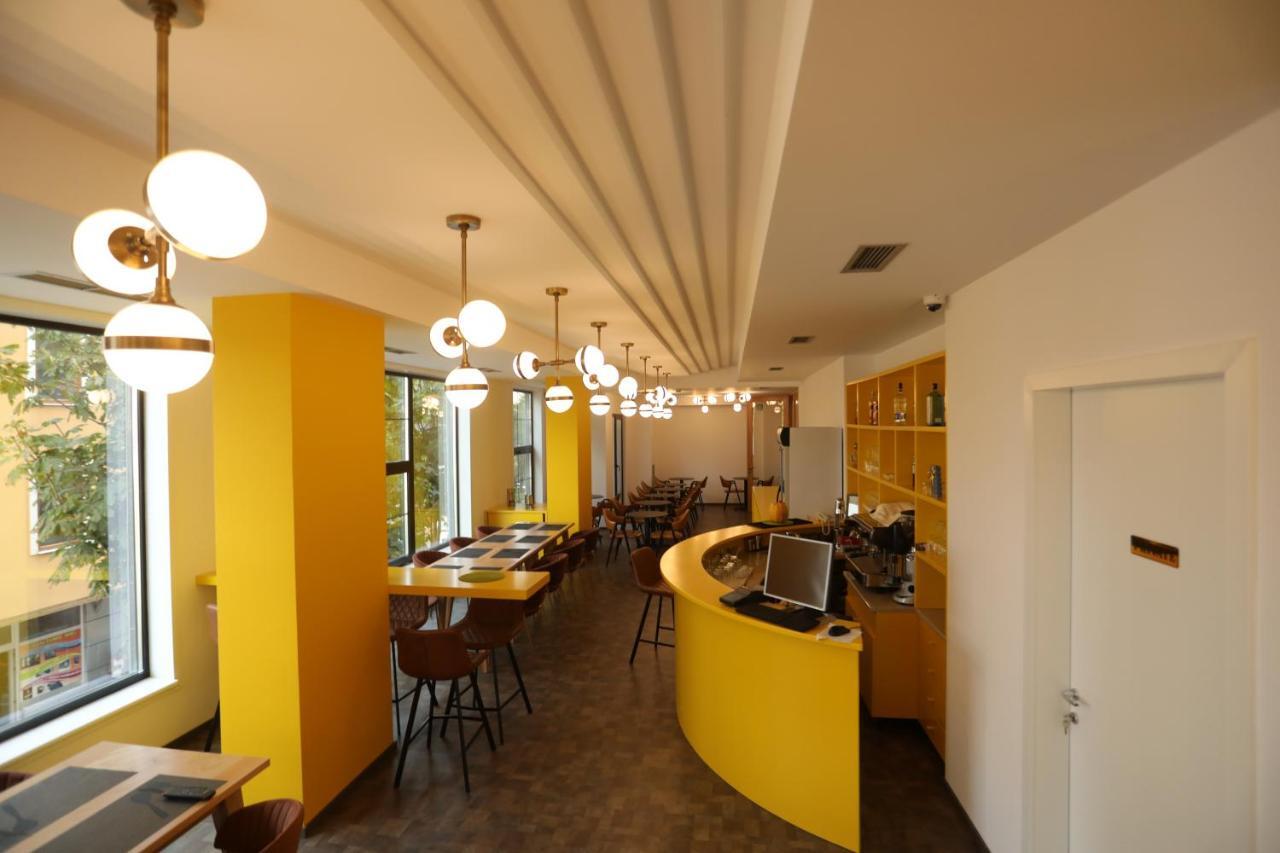 Hotel Elite à Pogradec Extérieur photo